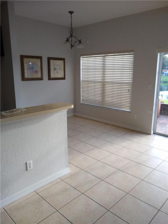 2431 Caravelle Cir