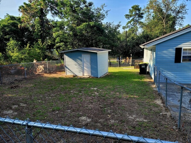 Photo - 807 Laurel Rd