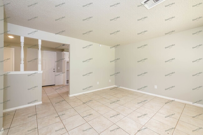 Photo - 5300 Creekwood Terrace