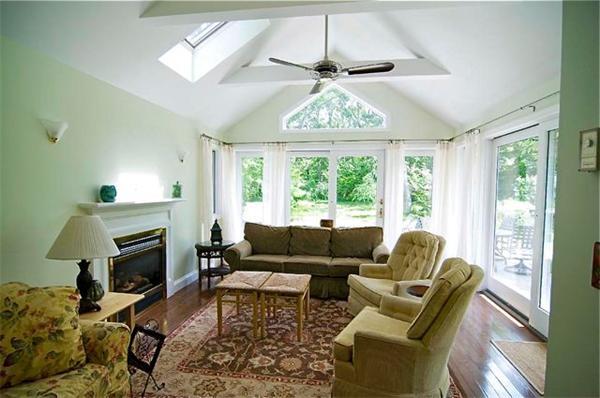 Photo - 138 S Rd House