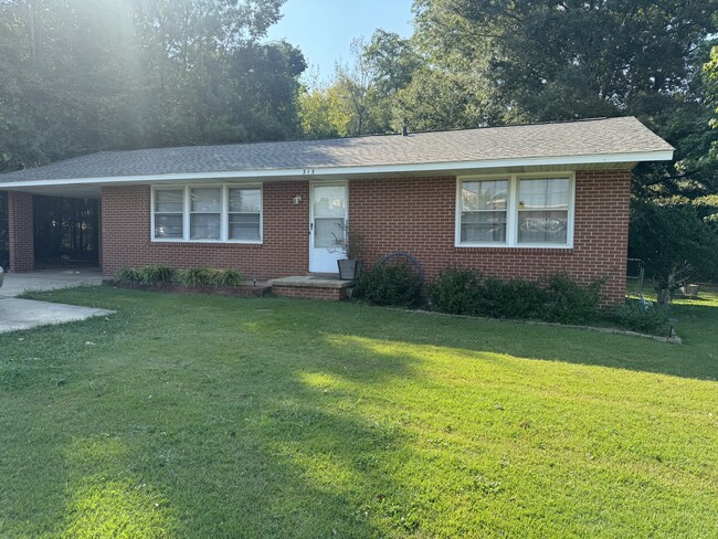 Building Photo - 313 N Dean Rd Rental