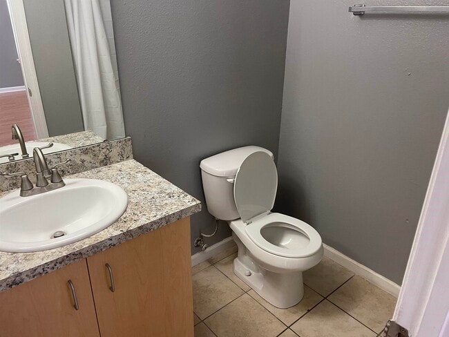 Photo - 2719 W Tharpe St