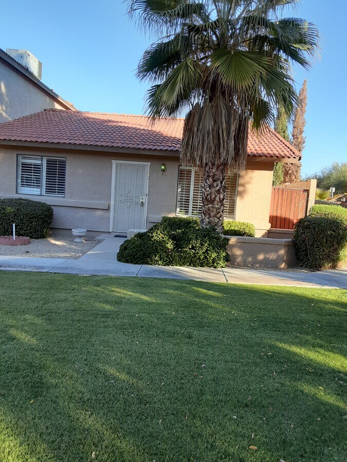 Photo - 17620 N 17th Pl Unidad 23 Rental