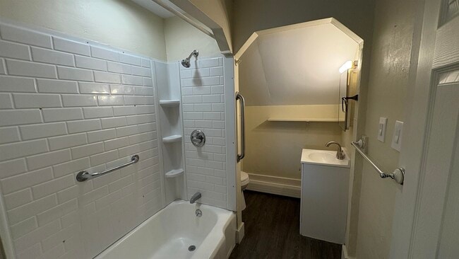 Photo - 61 Chestnut St