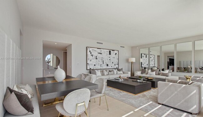 Photo - 300 Collins Ave Unit # PH2