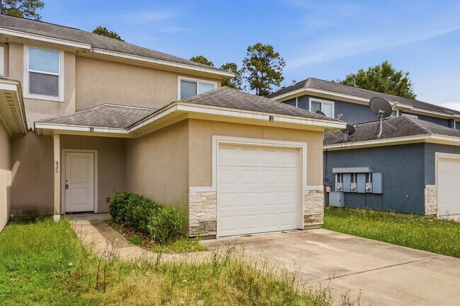 Photo - 630 Magnolia Bend