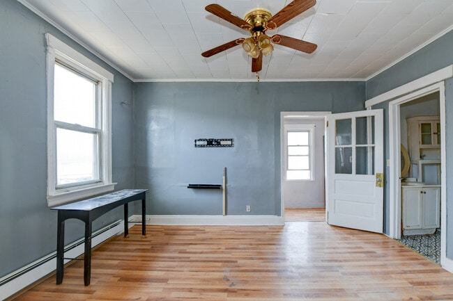 Photo - 1617 78th St Unit 2