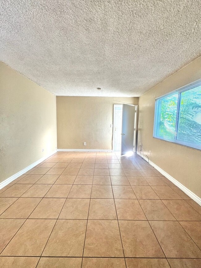 Photo - 1107 L St Unit A