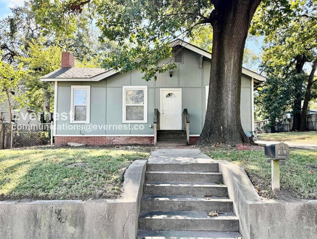 Photo - 1516 W Bowen Pl