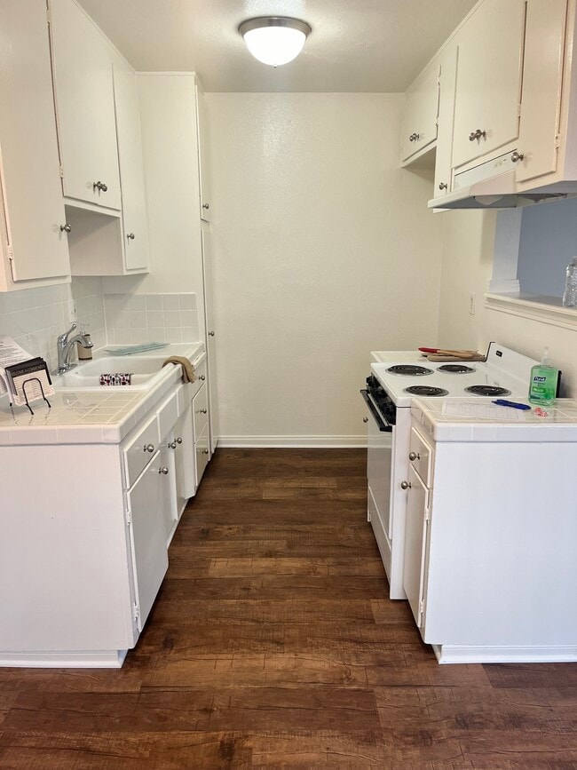 Photo - 16405 Cornuta Apartments