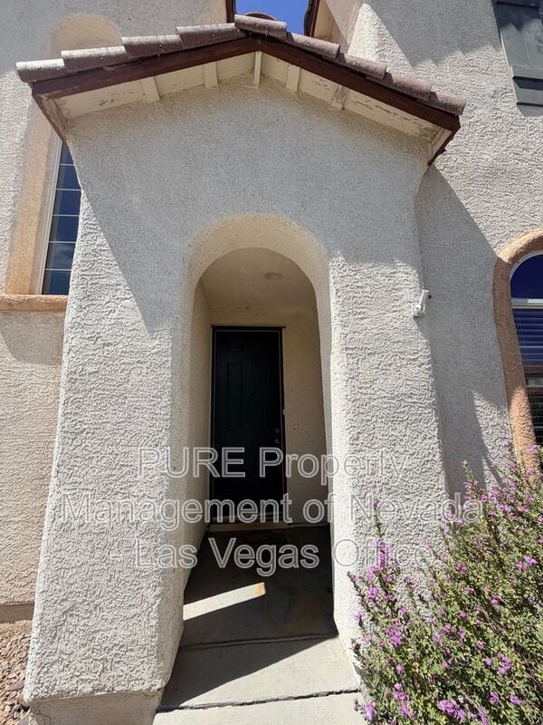 Photo - 4320 Laguna Garden Ave