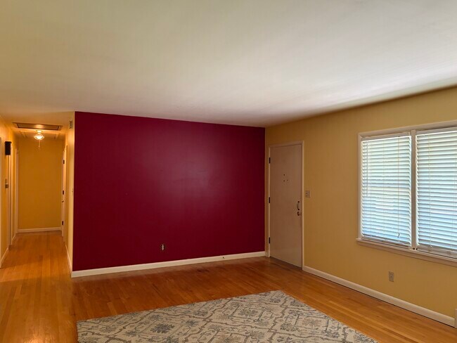 Photo - 118 Sunset Dr