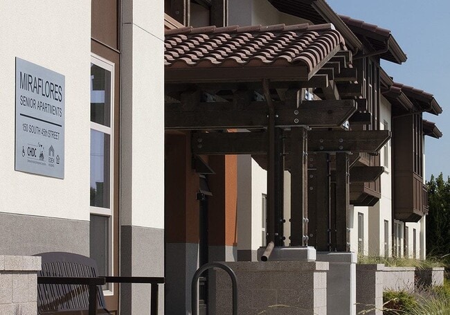 Photo - 47747 Gertrude Way Unit #47747