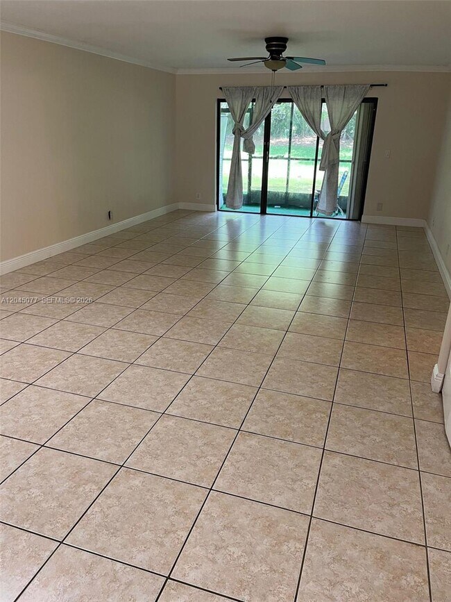 Photo - 197 Lakeview Dr Unidad 105