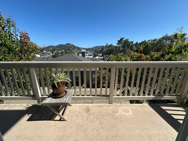 Photo - San Rafael Hillside Retreat