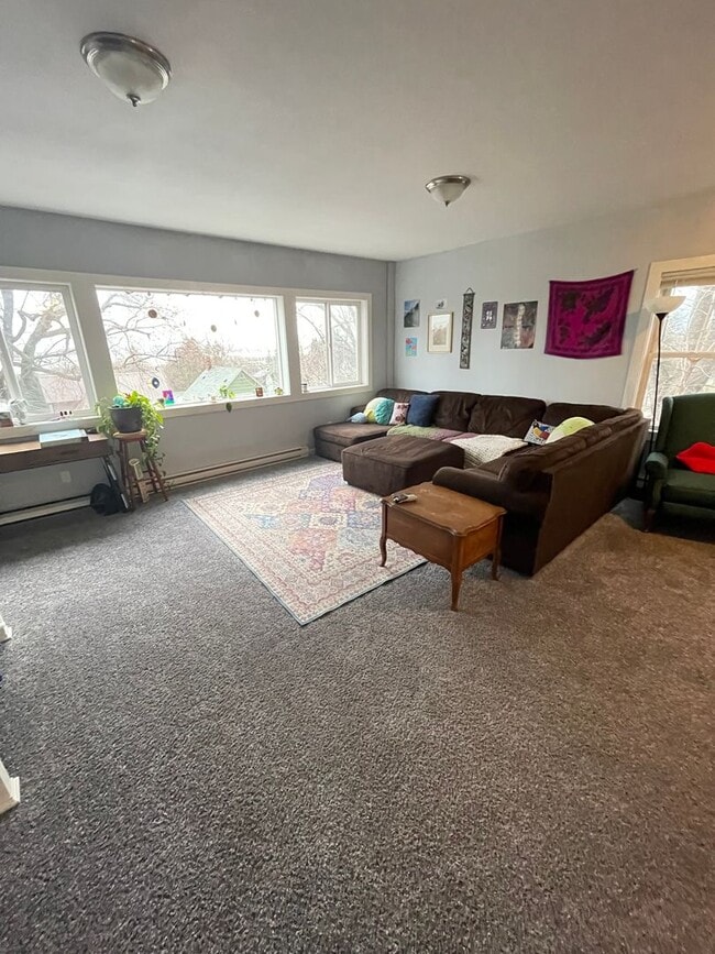 Photo - 2317 W 9th St Unit 3 (Upper)