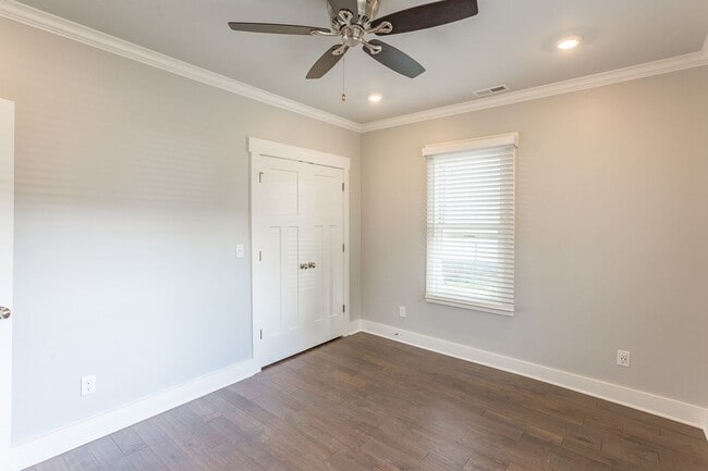 Photo - Beautiful & Updated Ridgedale Home!