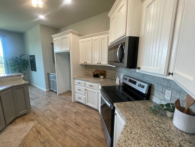 Photo - Serene and rural, close to Chickasha and B...