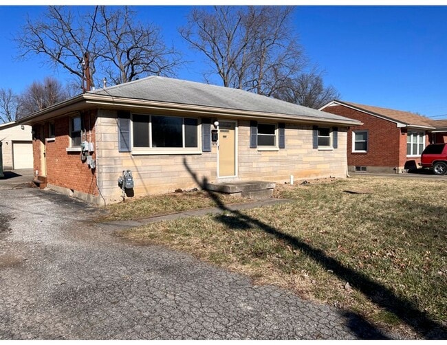 Building Photo - 1525 Anna Ln