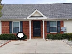 Photo - 718 Creekside Dr Townhome