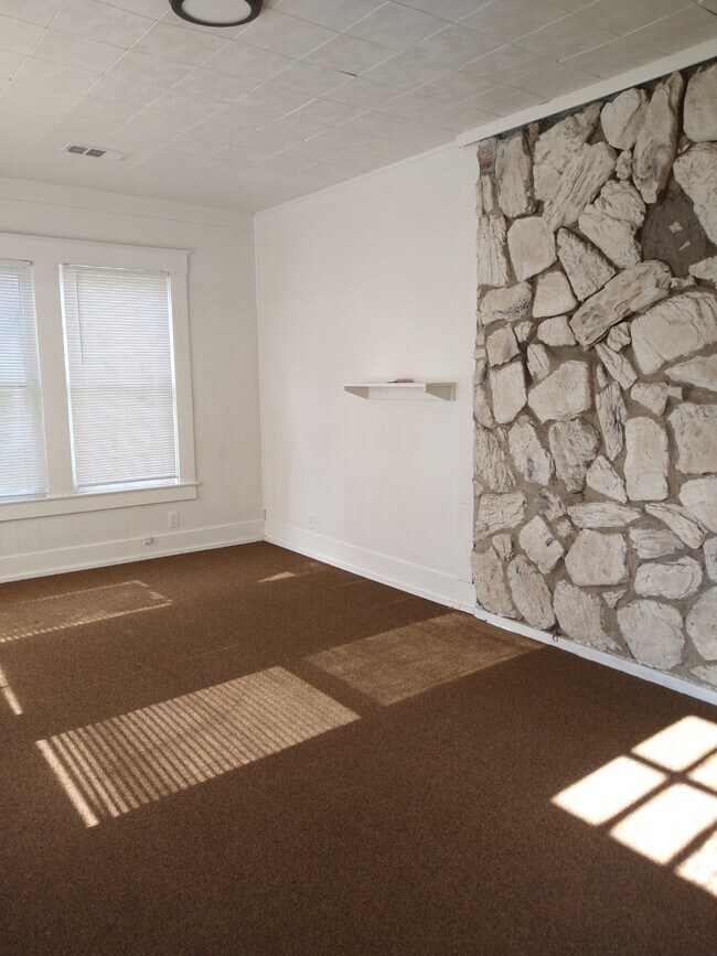 1320 Live Oak St Rental House Rental in Beaumont, TX