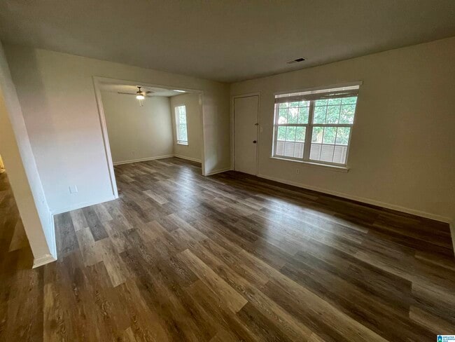 910 Chapel Creek Dr Unit 910