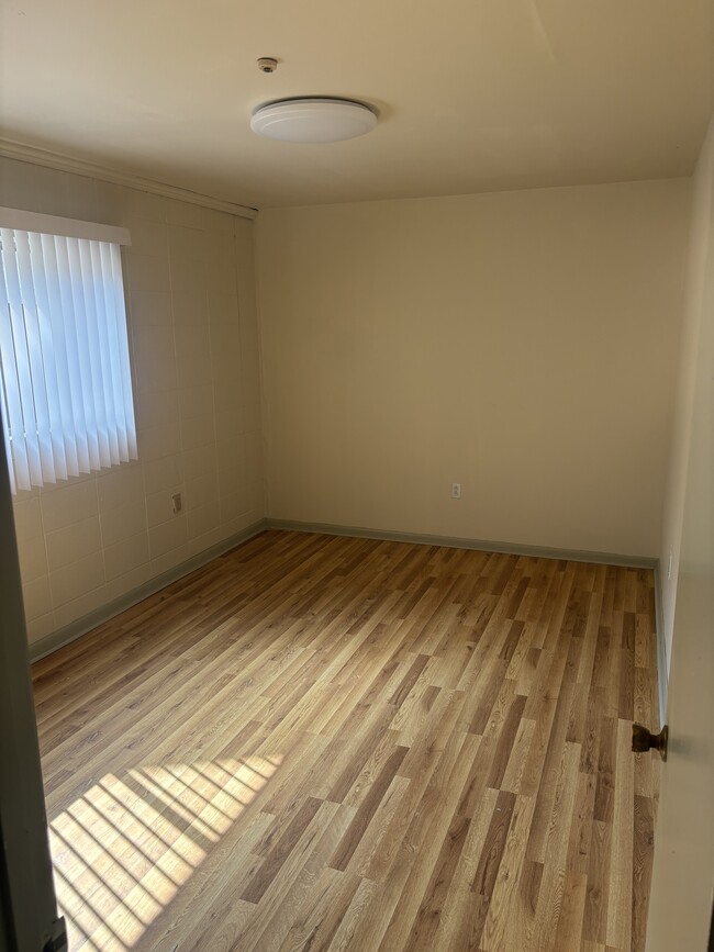 Photo - 837 N 6th St Unidad 6