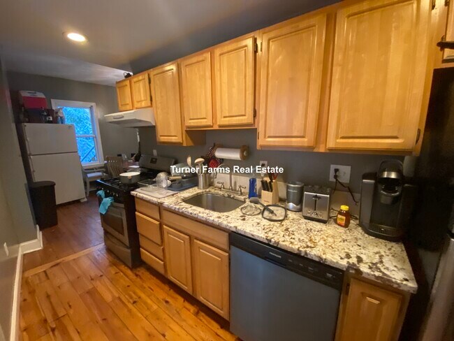 Building Photo - 7 Sewall St Unit 9-1