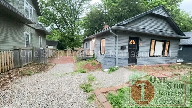 Building Photo - Beautiful 3 Bedroom 2 Bathroom in Independ... Rental