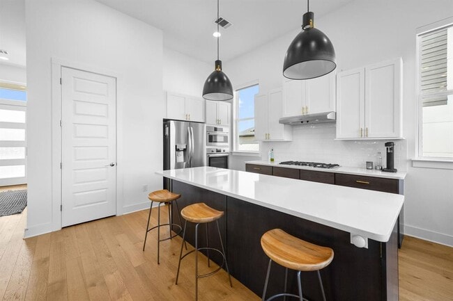 Photo - 7308 Cordoba Dr