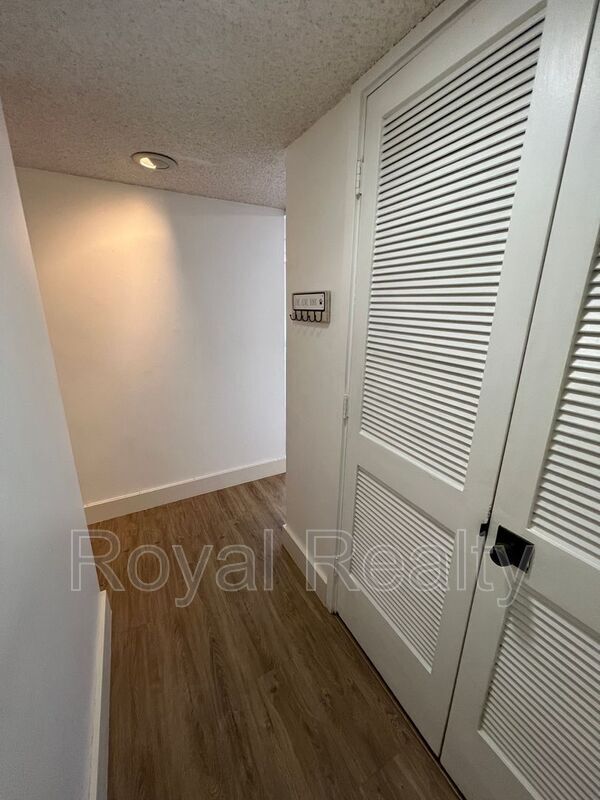 Photo - 1621 Dole St Unidad #401
