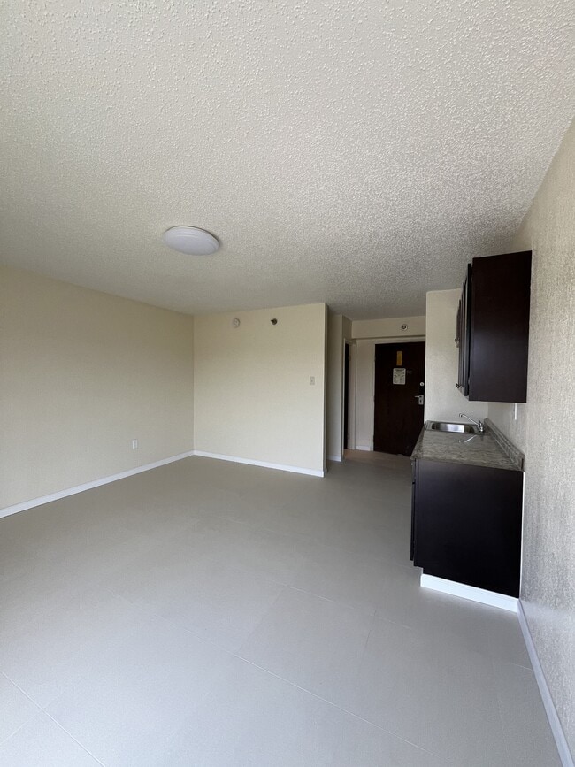 Photo - 2705-2715 Cherry Rd