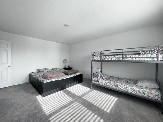 Photo - 148 Bennington Dr