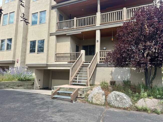 Building Photo - 751 Singletree Rd Rental