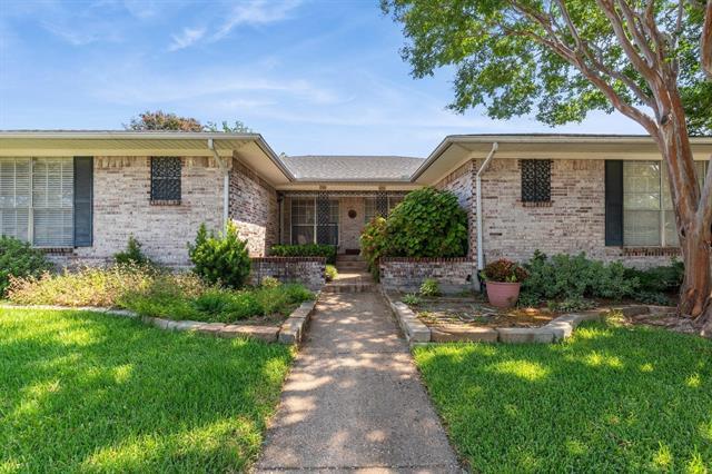 Building Photo - 8316 Lullwater Dr