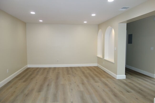 Photo - Cute Country Living!