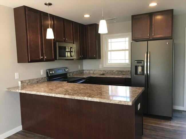 Photo - Staunton Townhomes 201-214