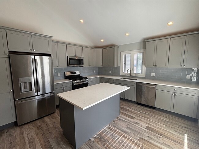 Photo - 47 Dighton St Unit 2