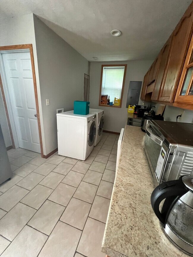 Photo - 709 Unit 709 s 4th