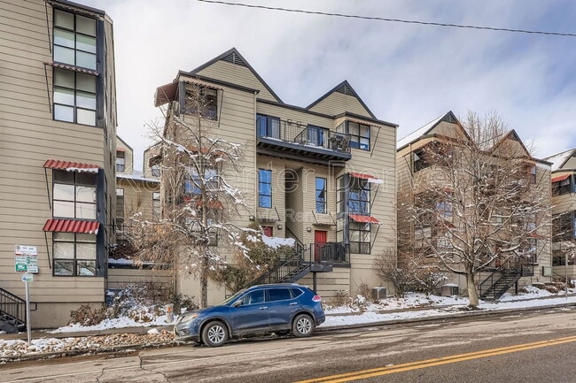 Photo - 3025 Tejon St Unidad B