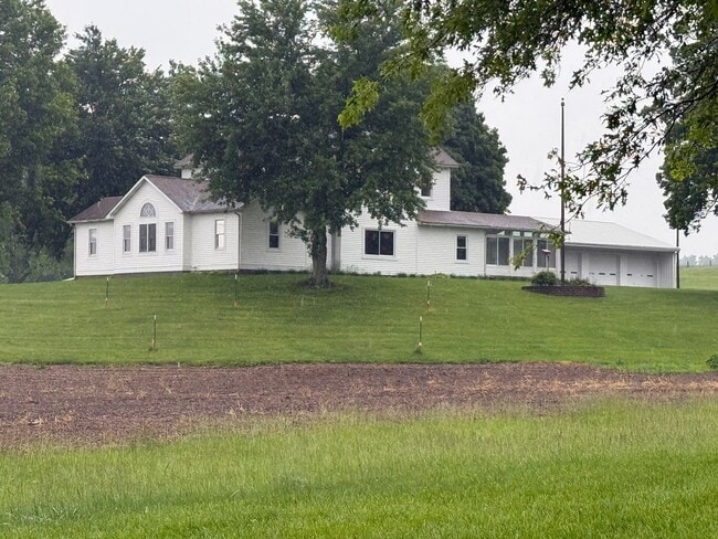 3 Bedroom, 2 Bathroom House for Rent - 3 Bedroom, 2 Bathroom House for Rent