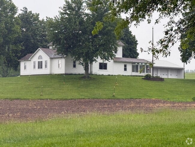 Building Photo - 3 Bedroom, 2 Bathroom House for Rent