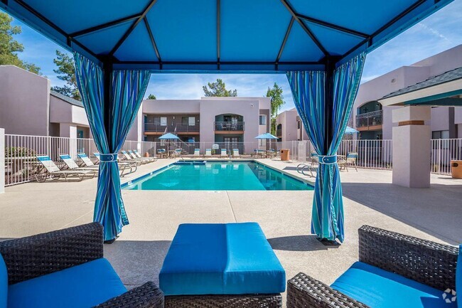 Resort-Style Sundeck & Cabana - Poolside Lounge Area - Azul Apartments