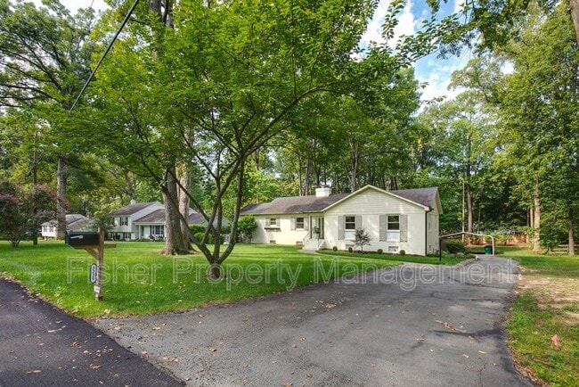 Photo - 3220 Kenmore Rd