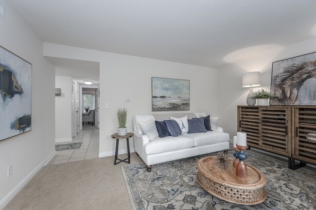 Photo - Harpers Point Apartments*