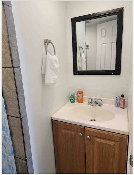 8041 Howard Dr Unit 2