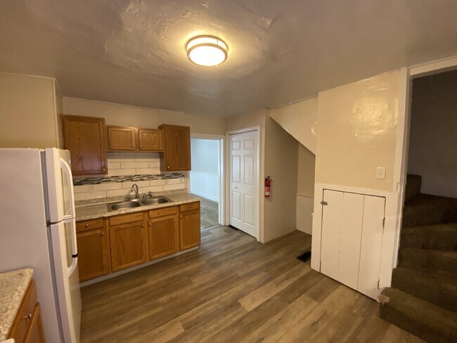 Photo - 229 S Washington St