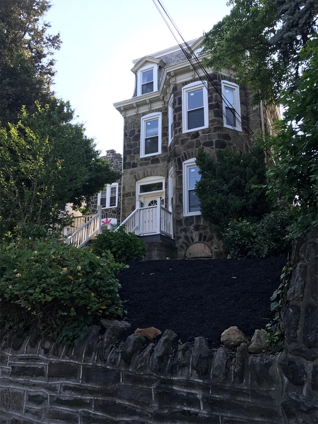 5205 Ridge Ave Unit B