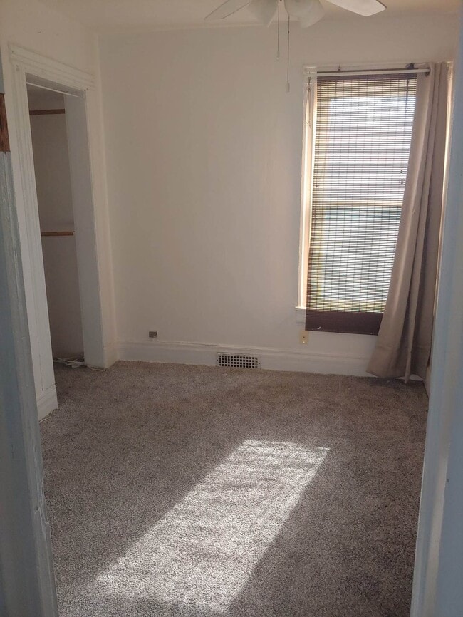 Photo - 3607 5th Ave Unidad B