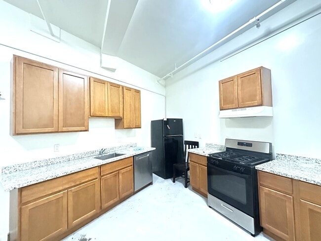 Photo - Chapman Unit A